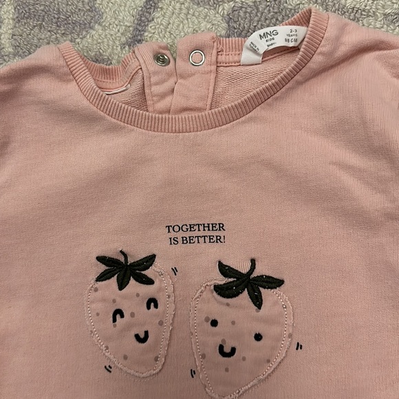 Mango Girl Sweatshirt - Picture 3 of 6